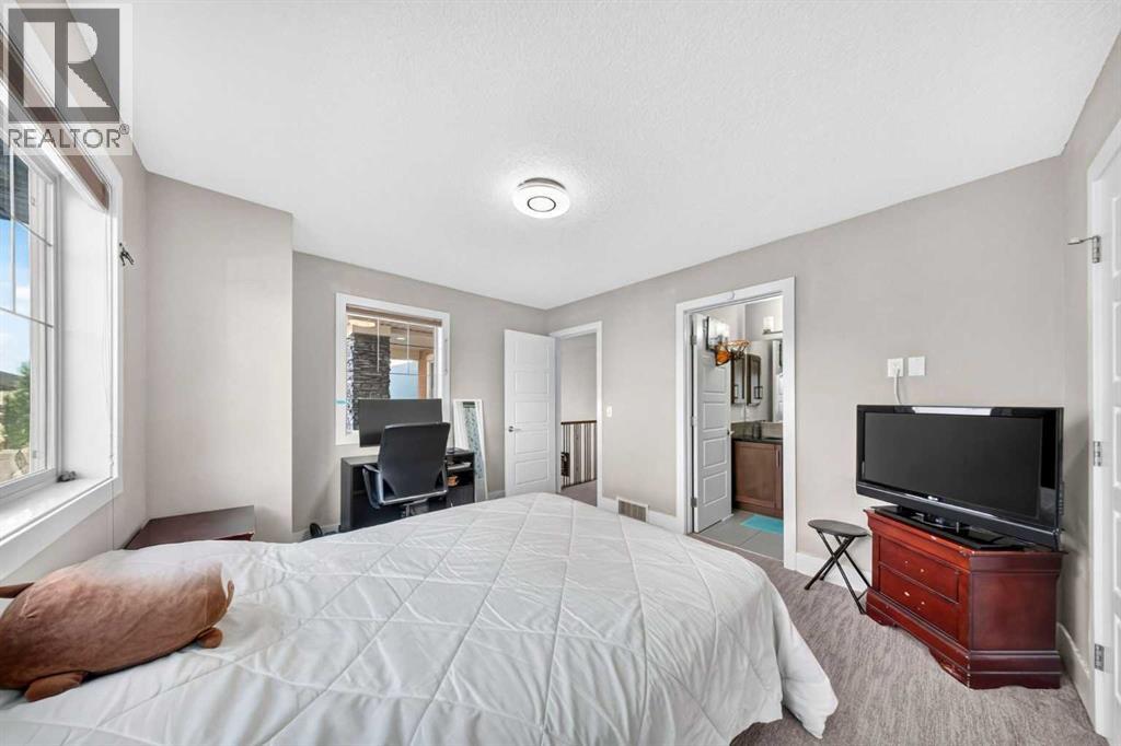 160 Kinniburgh Circle, Chestermere, Alberta  T1X 0P8 - Photo 29 - A2337299