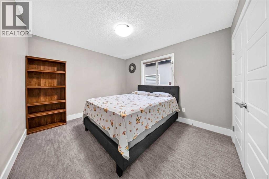 160 Kinniburgh Circle, Chestermere, Alberta  T1X 0P8 - Photo 23 - A2337299