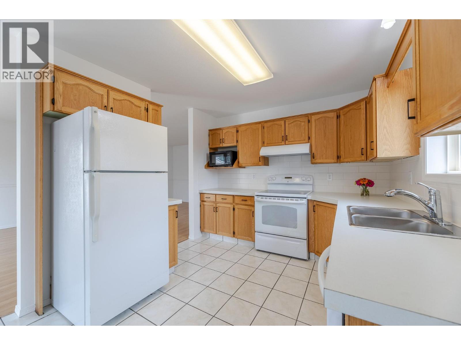 688 Latimer Street Unit# 102, Penticton, British Columbia  V2A 5R6 - Photo 12 - 10397070