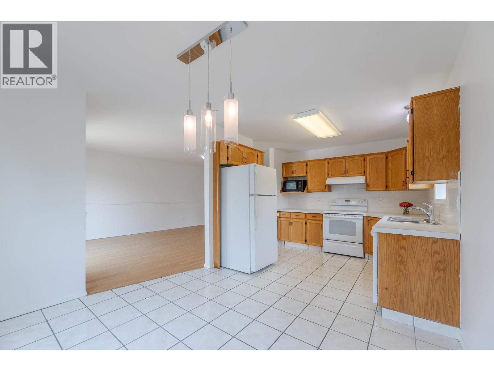 688 Latimer Street Unit# 102, Penticton, British Columbia  V2A 5R6 - Photo 13 - 10397070