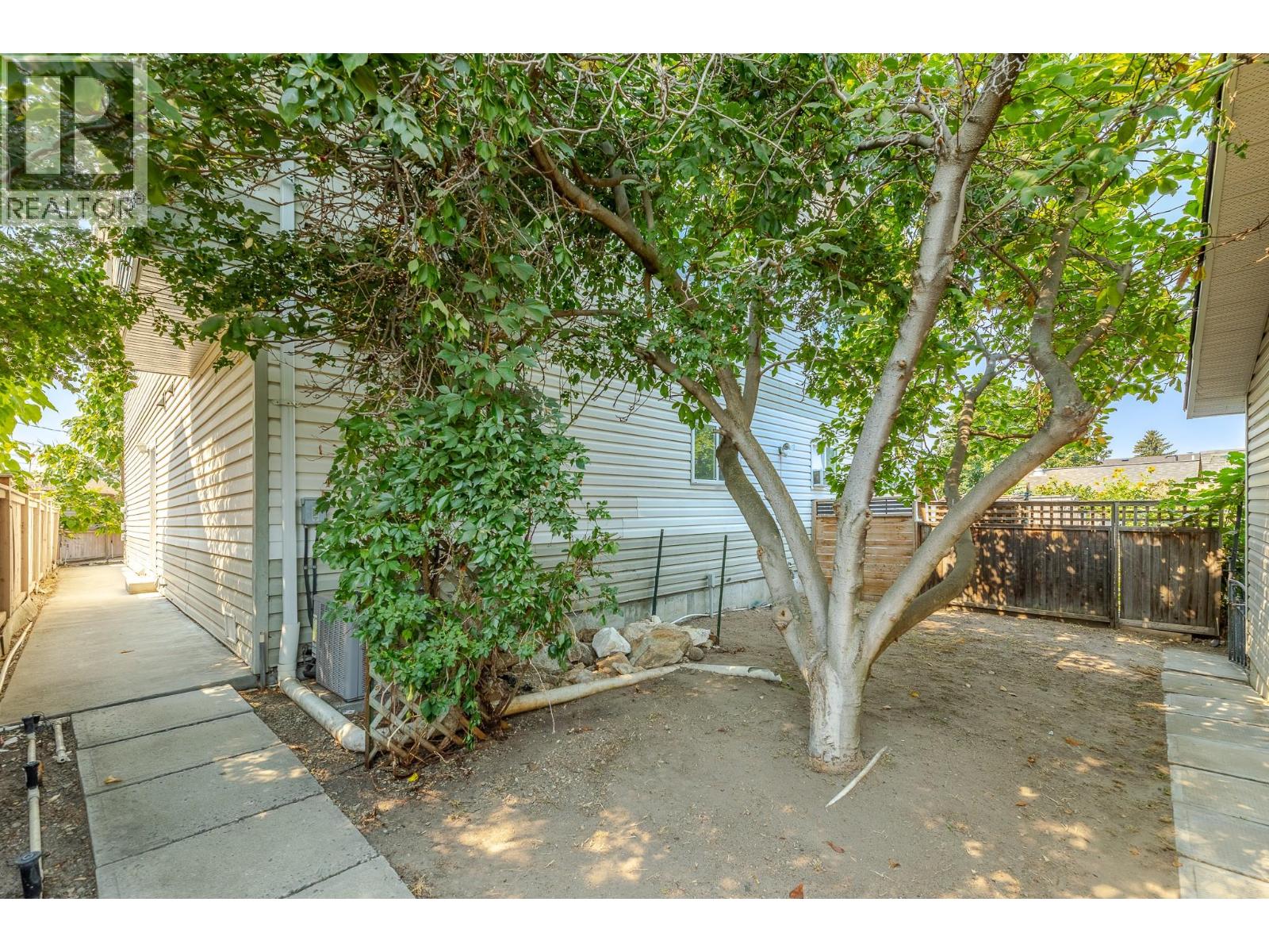 688 Latimer Street Unit# 102, Penticton, British Columbia  V2A 5R6 - Photo 47 - 10397070