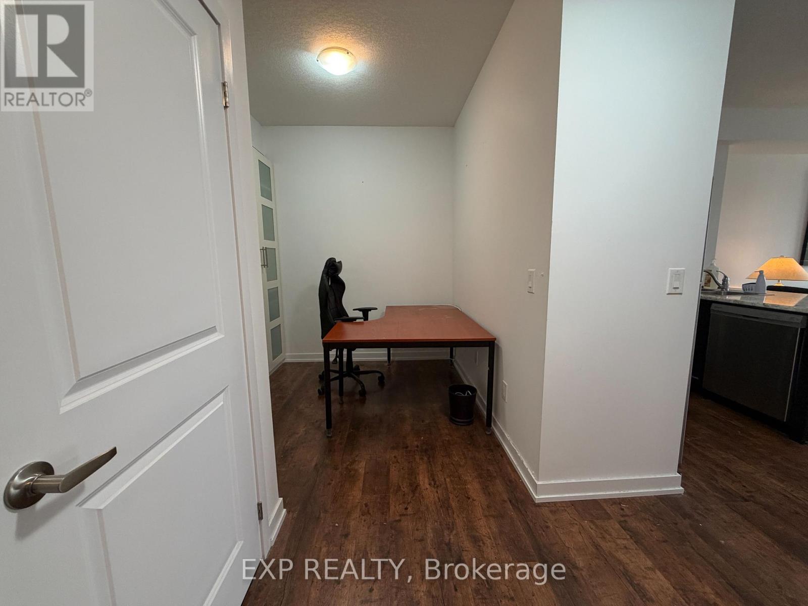 601 - 81 Robinson Street, Hamilton, Ontario  L8P 0B9 - Photo 3 - X13698486