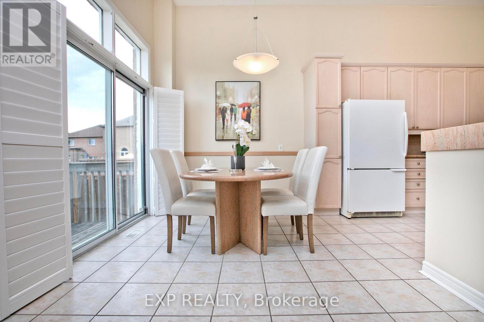 55 Sandway Crescent, Vaughan, Ontario  L6A 2M1 - Photo 13 - N13503406