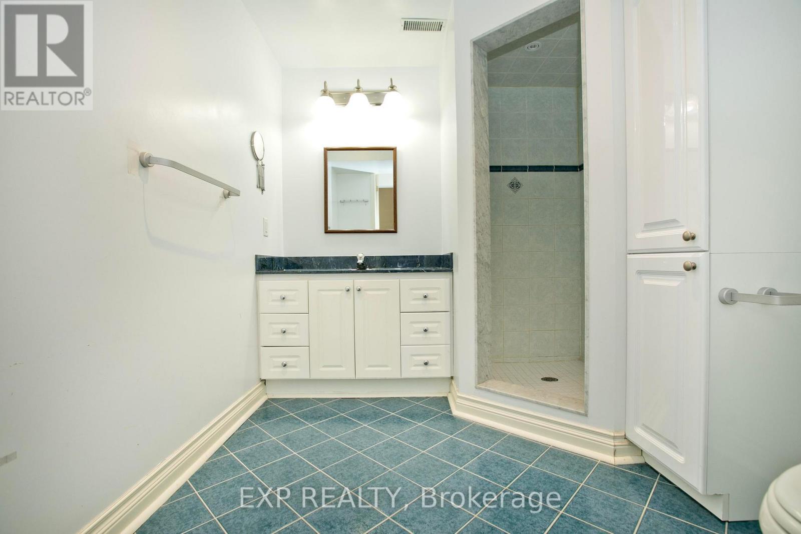 55 Sandway Crescent, Vaughan, Ontario  L6A 2M1 - Photo 29 - N13503406