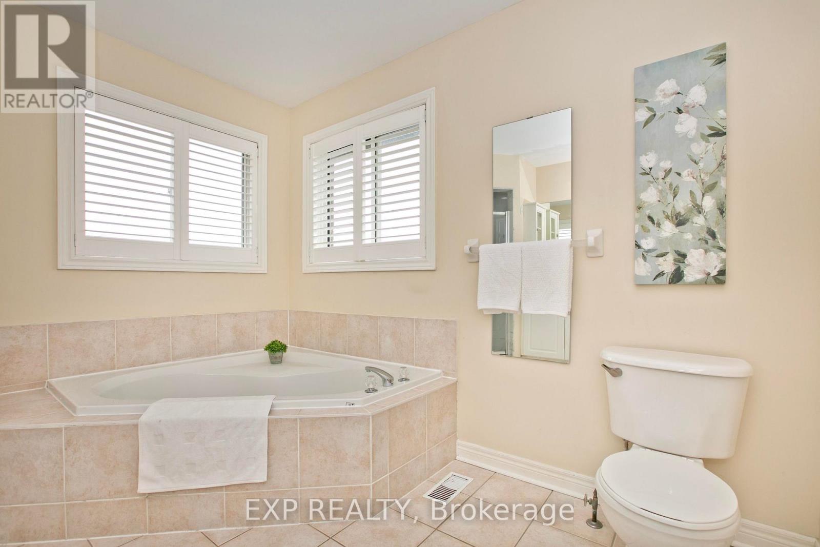 55 Sandway Crescent, Vaughan, Ontario  L6A 2M1 - Photo 24 - N13503406
