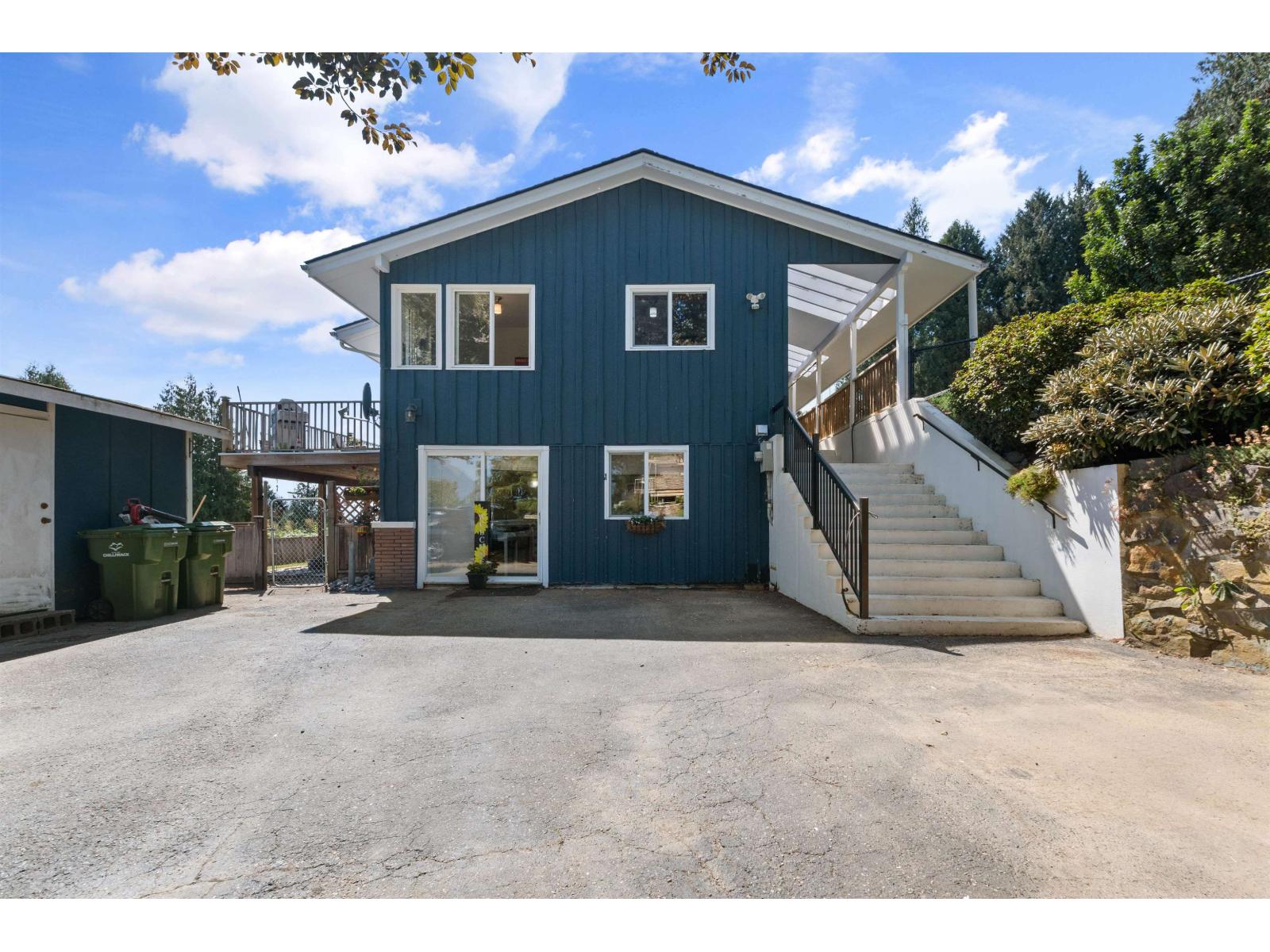 10005 Kenswood Drive, Little Mountain, Chilliwack, British Columbia  V2P 7N5 - Photo 2 - R3130466