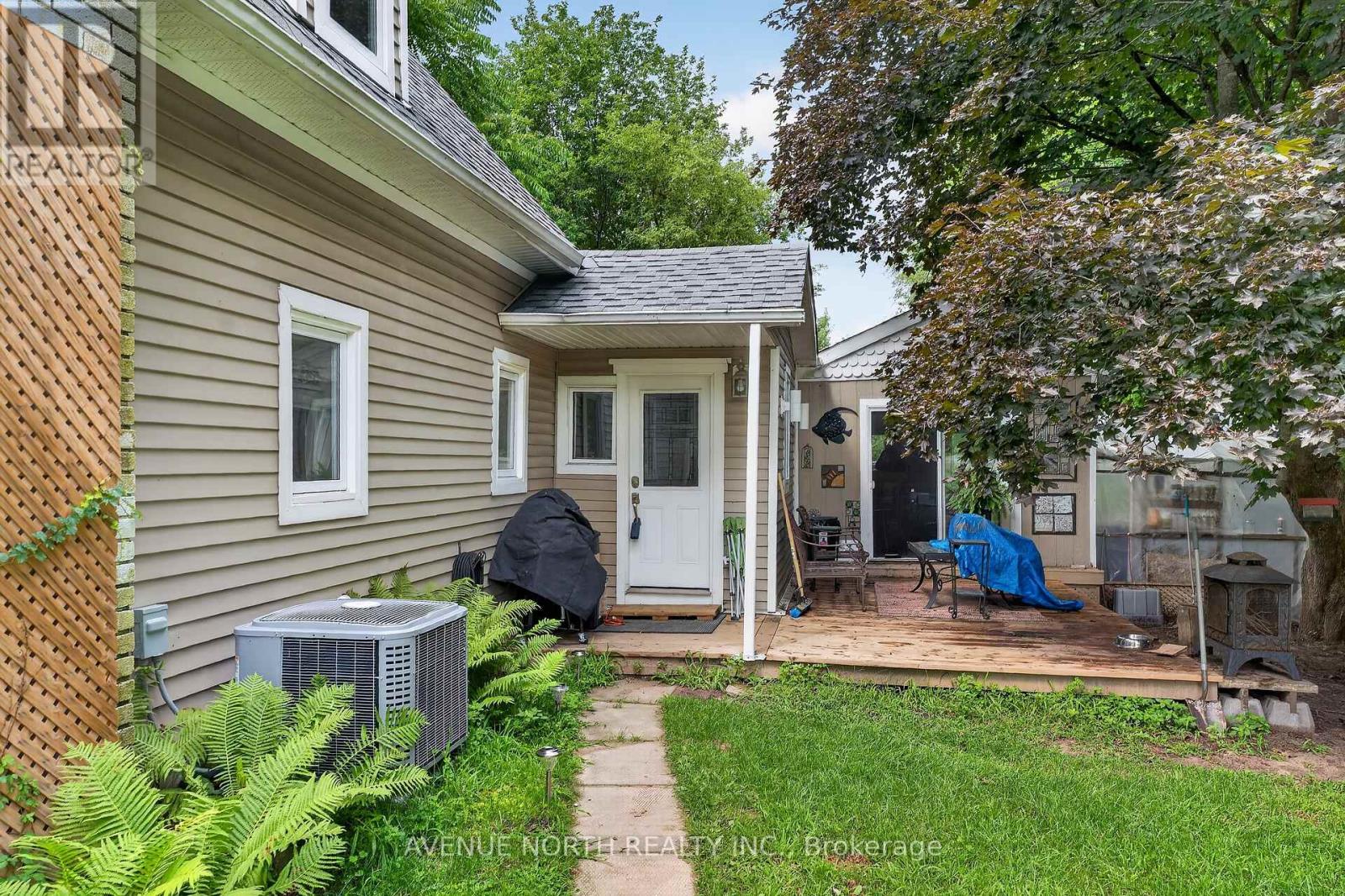 2943 Old Montreal Road, Ottawa, Ontario K4C 1G2 - Photo 4 - X13698518