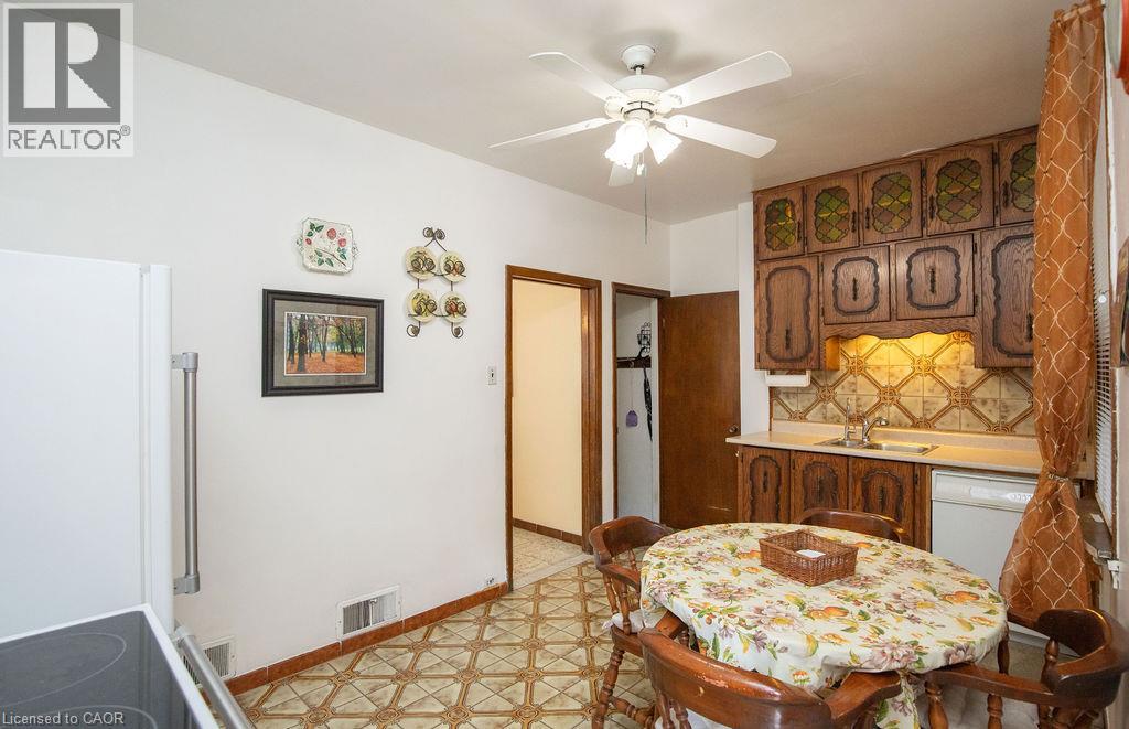 66 Sherman Avenue N, Hamilton, Ontario  L8L 6M2 - Photo 16 - 40857340