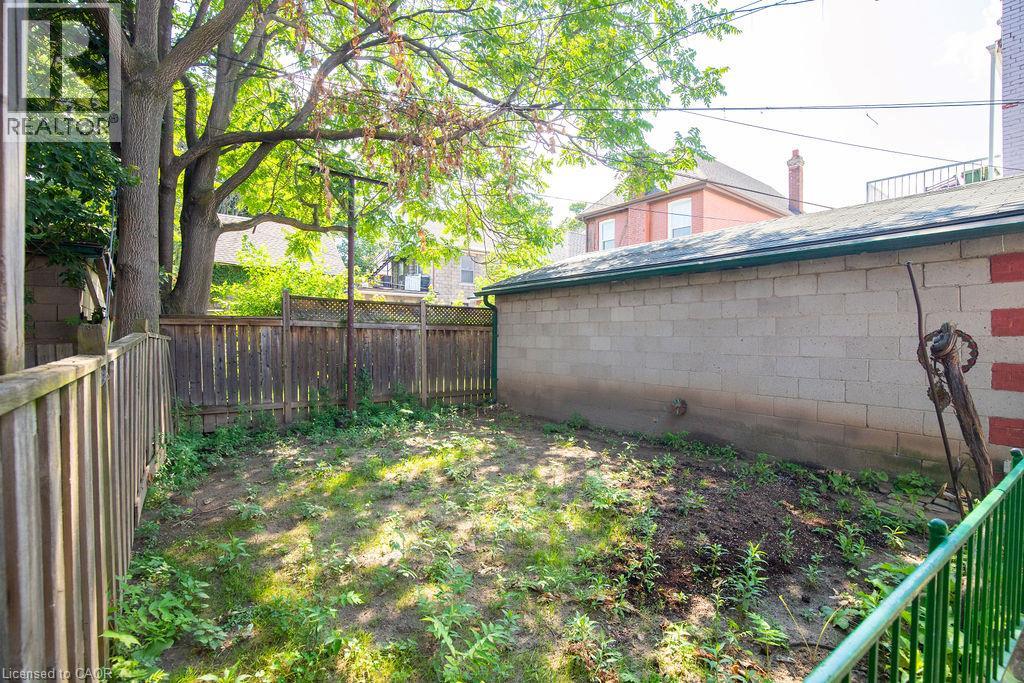 66 Sherman Avenue N, Hamilton, Ontario  L8L 6M2 - Photo 37 - 40857340