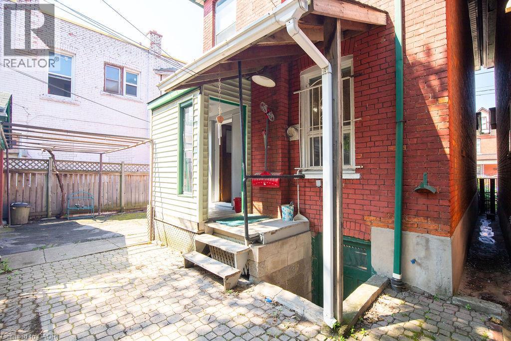 66 Sherman Avenue N, Hamilton, Ontario  L8L 6M2 - Photo 38 - 40857340