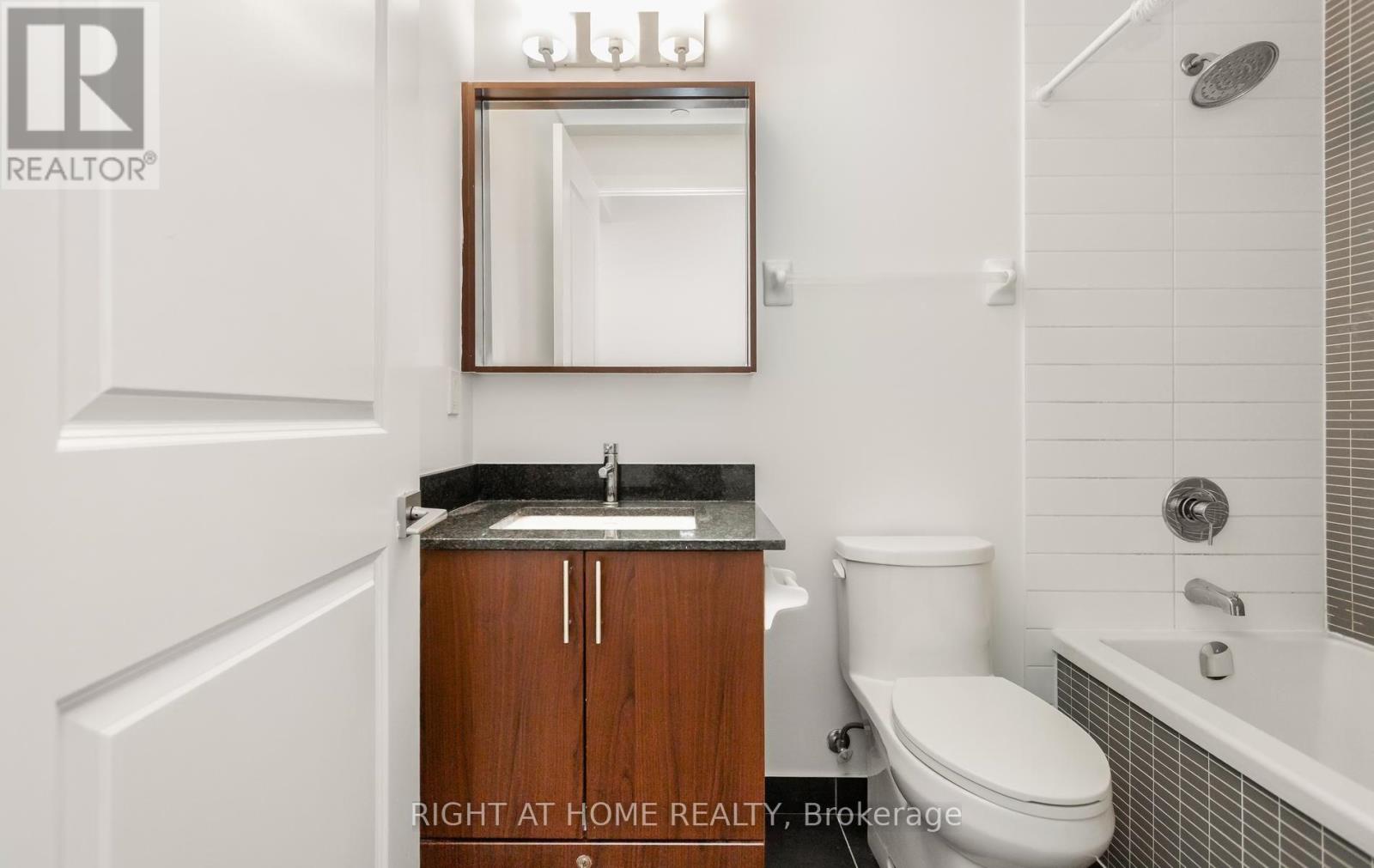 1604 - 4655 Glen Erin Drive, Mississauga, Ontario  L5M 0Z1 - Photo 12 - W13698530