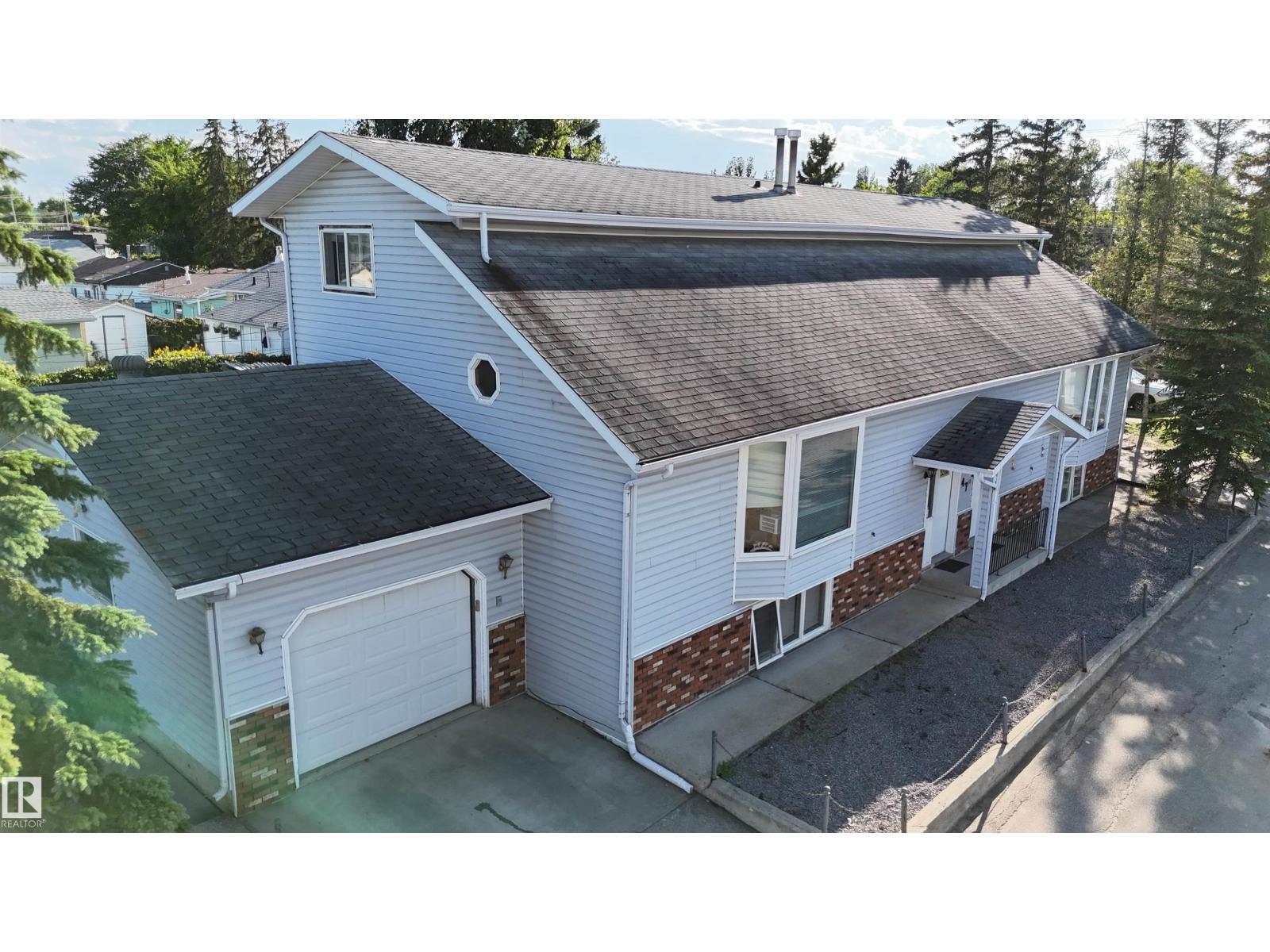 4805 47 St, Drayton Valley, Alberta  T7A 1H8 - Photo 3 - E4504827