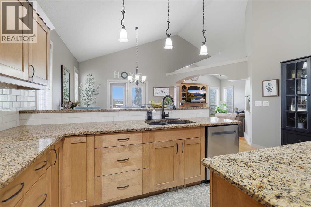 106 Oaklands Crescent, Red Deer, Alberta  T4P 0C4 - Photo 9 - A2336762