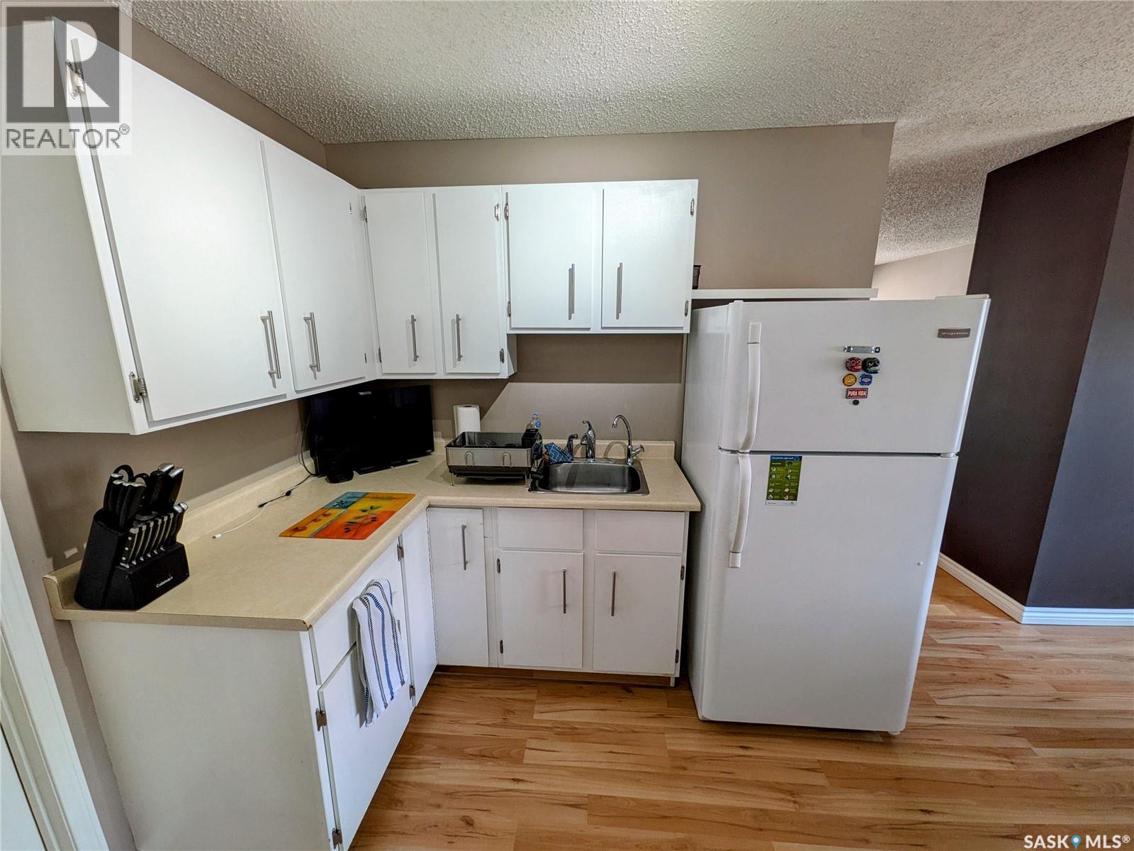 7307 Dalgliesh Drive, Regina, Saskatchewan  S4X 2B8 - Photo 3 - SK046229