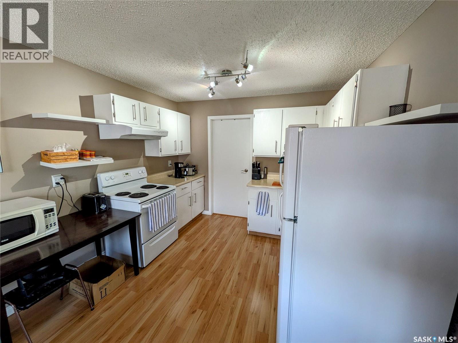 7307 Dalgliesh Drive, Regina, Saskatchewan  S4X 2B8 - Photo 4 - SK046229