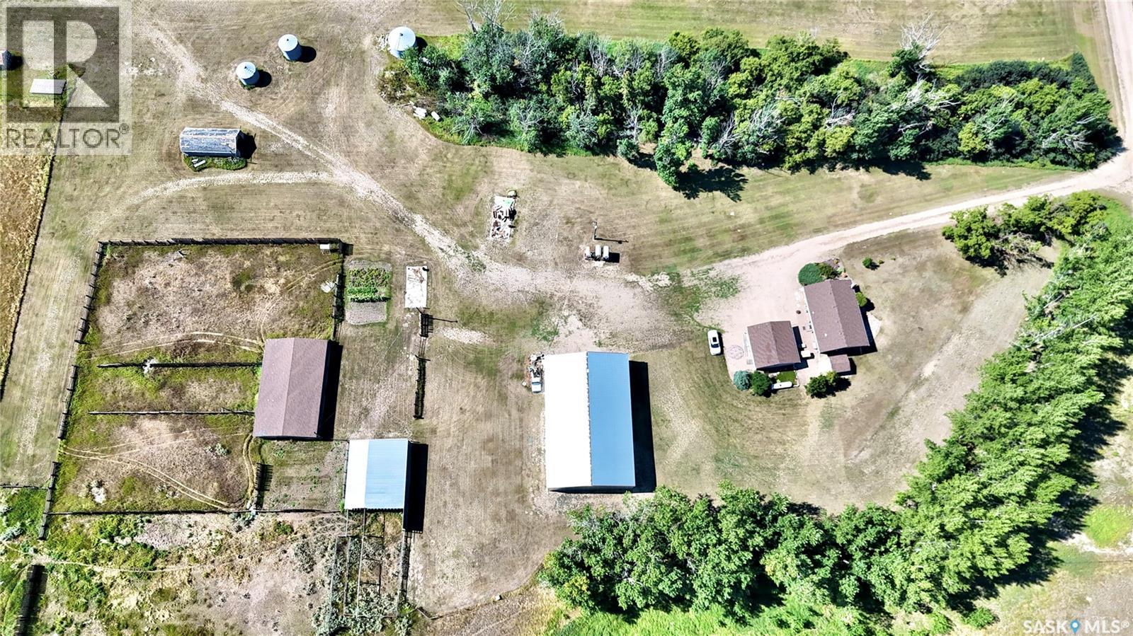 North Davidson Acreage, Mccraney Rm No. 282, Saskatchewan  S0G 1A0 - Photo 2 - SK046138