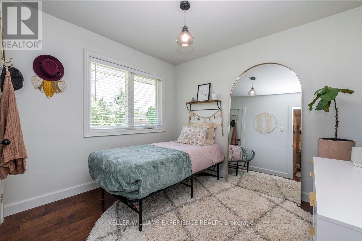 92 Johnson Street, Barrie, Ontario  L4M 4R3 - Photo 18 - S13694770