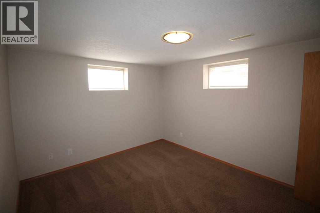 819 9 Avenue S, Lethbridge, Alberta  T1J 1T6 - Photo 27 - A2322071