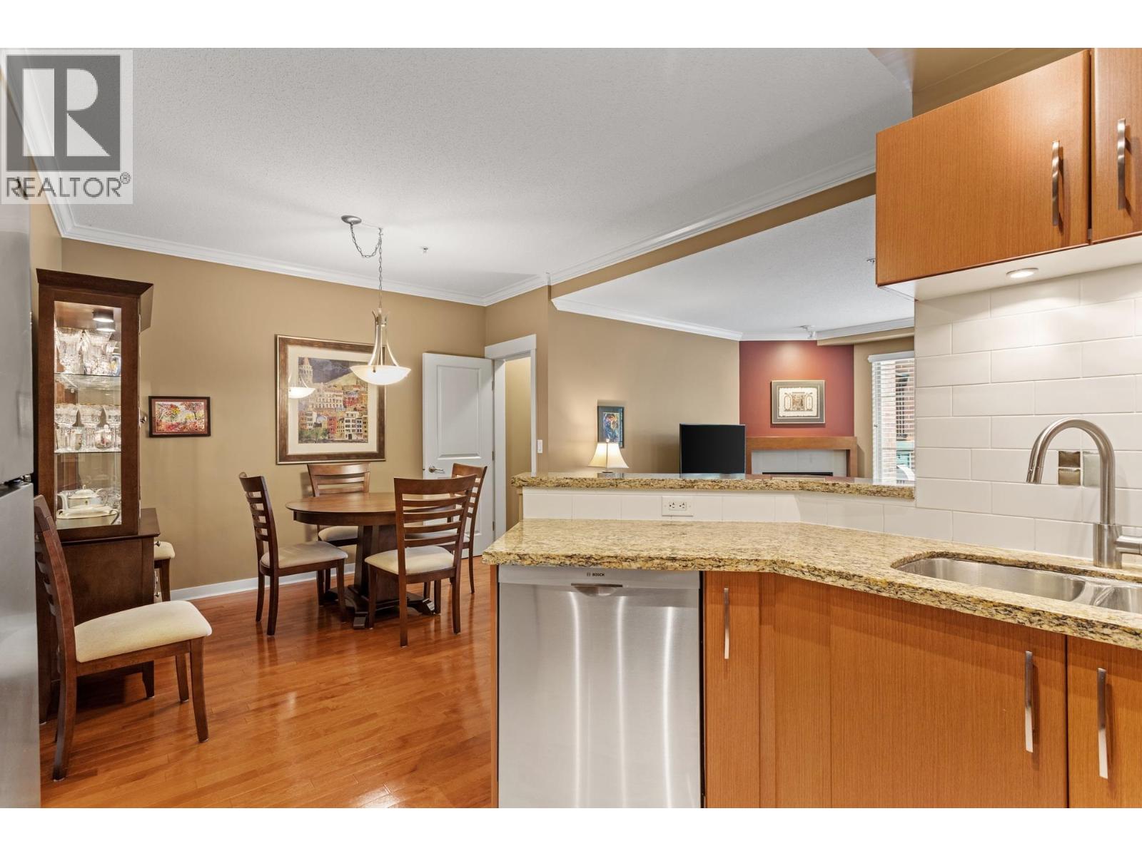 6238 Logan Lane, Vancouver, British Columbia  V6T 2K9 - Photo 9 - R3110571
