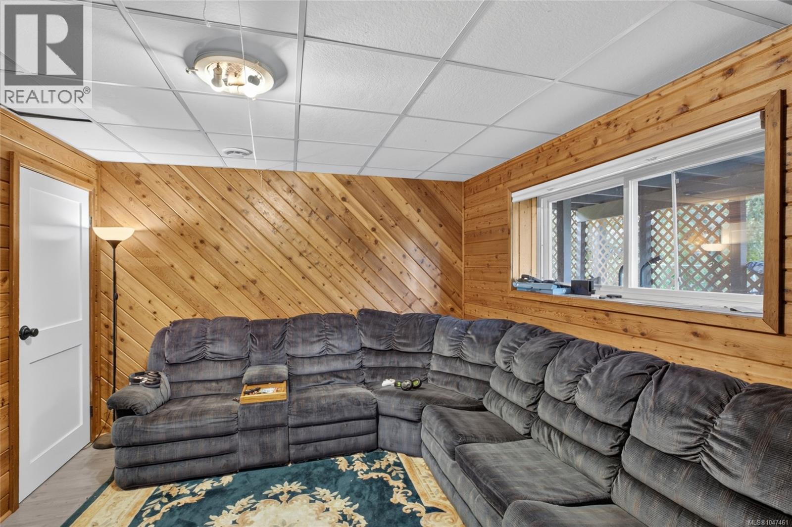 568 Salish St, Comox, British Columbia  V9M 3L3 - Photo 30 - 1047461