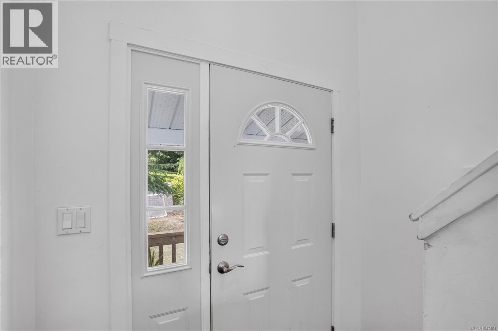568 Salish St, Comox, British Columbia  V9M 3L3 - Photo 35 - 1047461