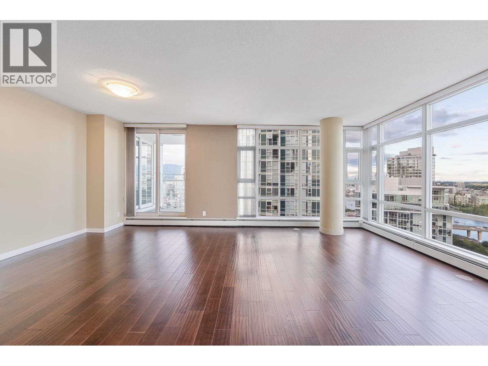 2906 198 Aquarius Mews, Vancouver, British Columbia  V6Z 2Y4 - Photo 5 - R3156529