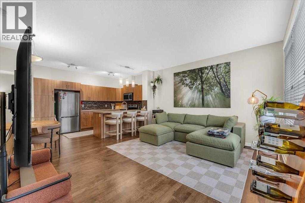 315, 10 Auburn Bay Avenue SE, Calgary, Alberta  T3M 0P7 - Photo 4 - A2335821