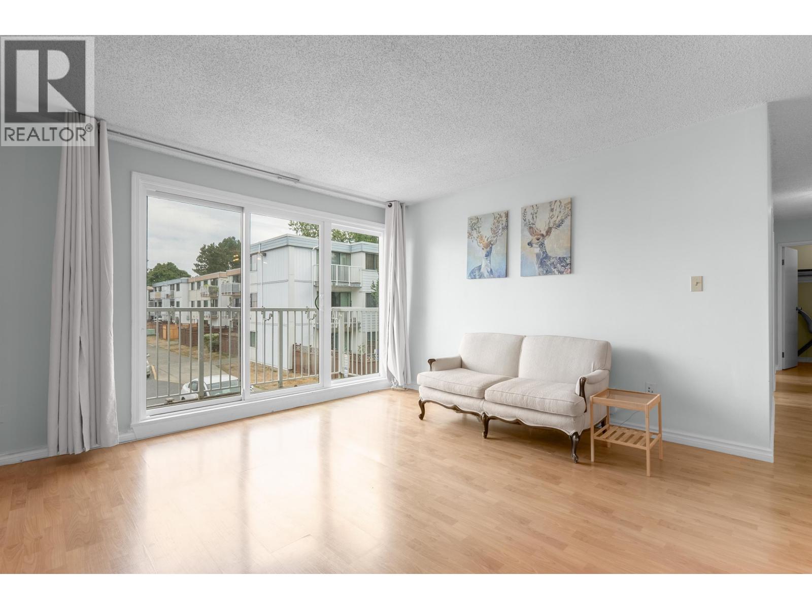 205 7240 Lindsay Road, Richmond, British Columbia  V7C 3M6 - Photo 3 - R3157549