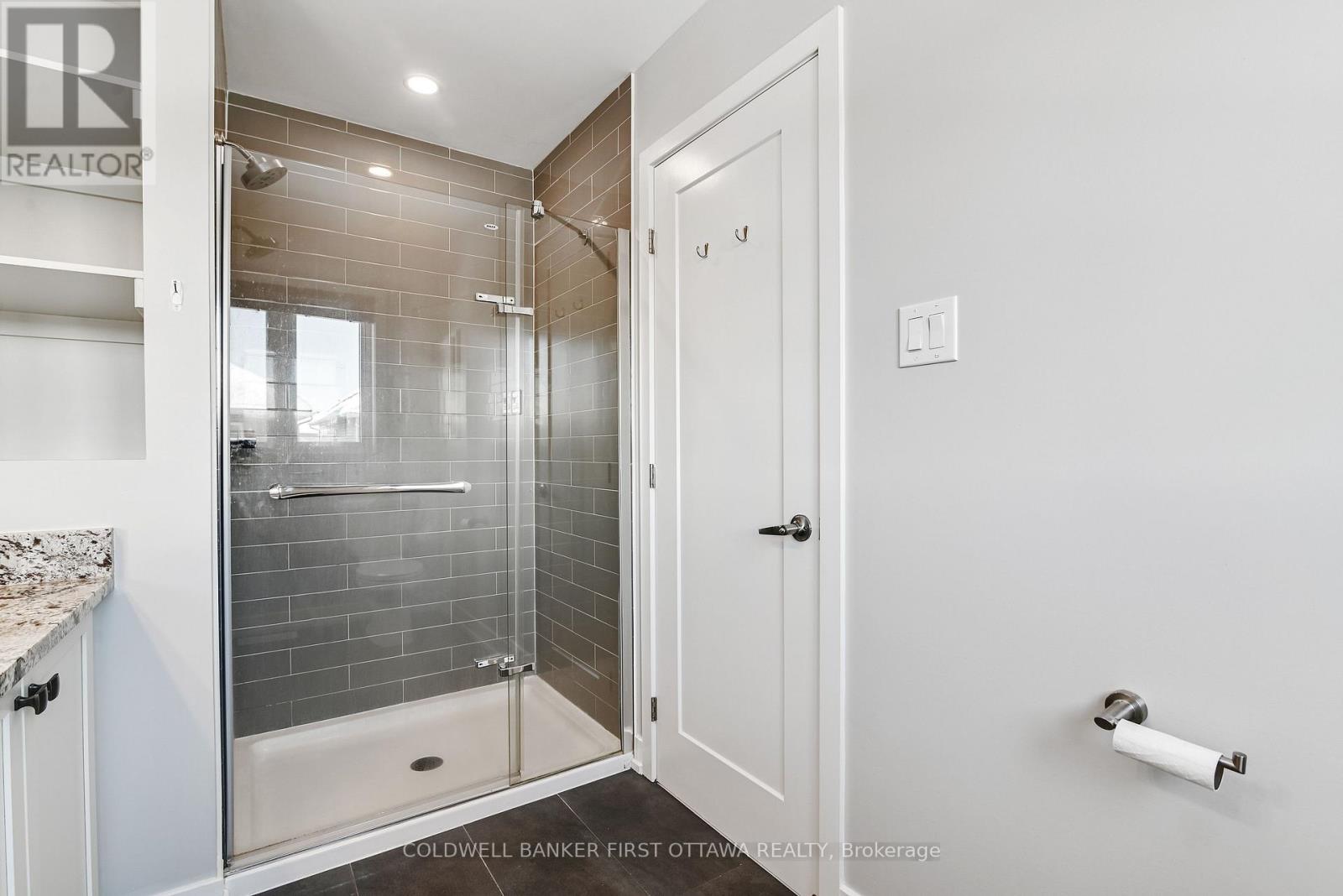 1042 Cobble Hill Drive, Ottawa, Ontario  K2J 0J7 - Photo 23 - X13698592