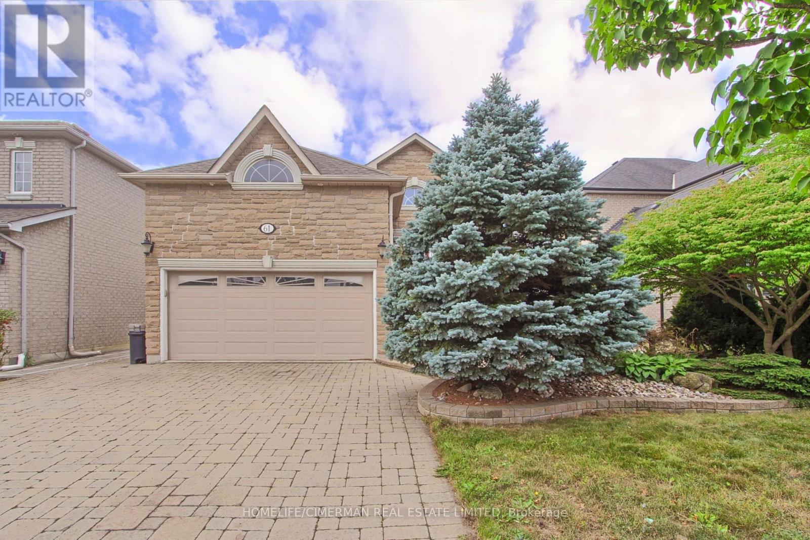 61 Pemberton Road, Richmond Hill, Ontario  L4C 3T5 - Photo 2 - N13698562