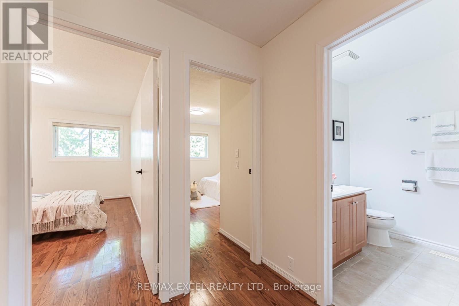 128 Cottonwood Court, Markham, Ontario  L3T 5X1 - Photo 30 - N13698570