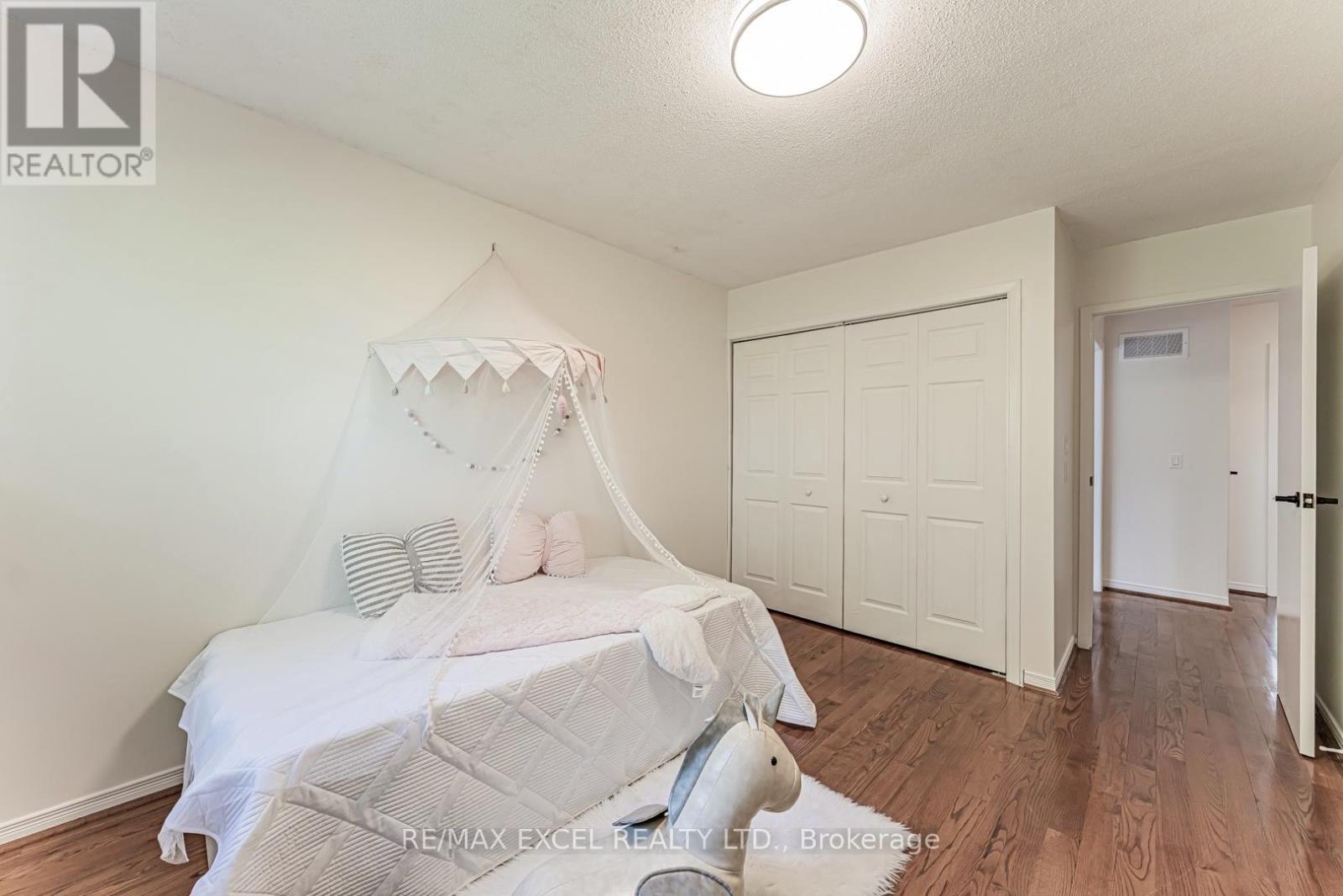 128 Cottonwood Court, Markham, Ontario  L3T 5X1 - Photo 35 - N13698570