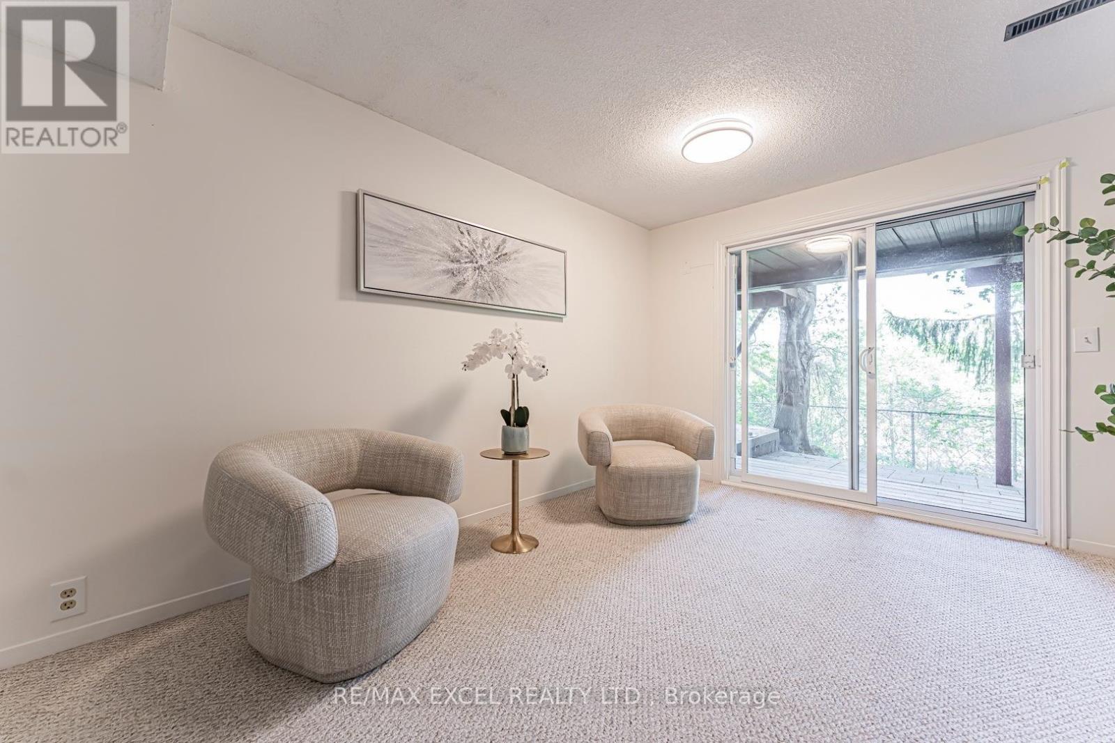 128 Cottonwood Court, Markham, Ontario  L3T 5X1 - Photo 41 - N13698570