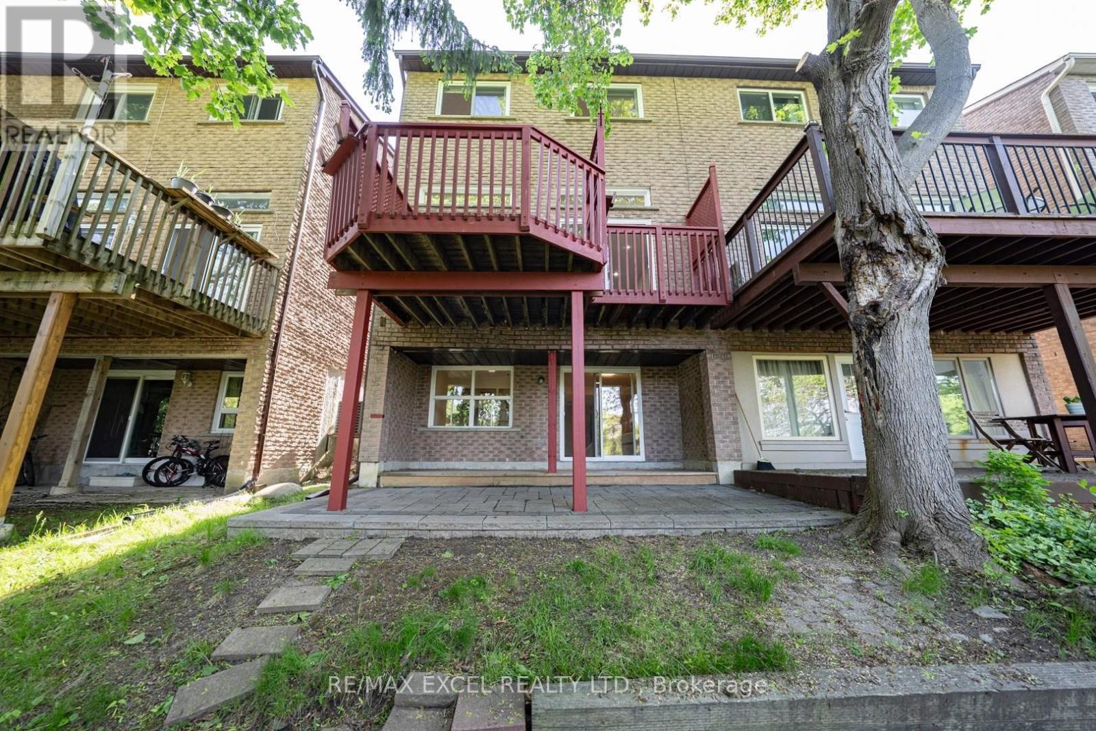 128 Cottonwood Court, Markham, Ontario  L3T 5X1 - Photo 47 - N13698570