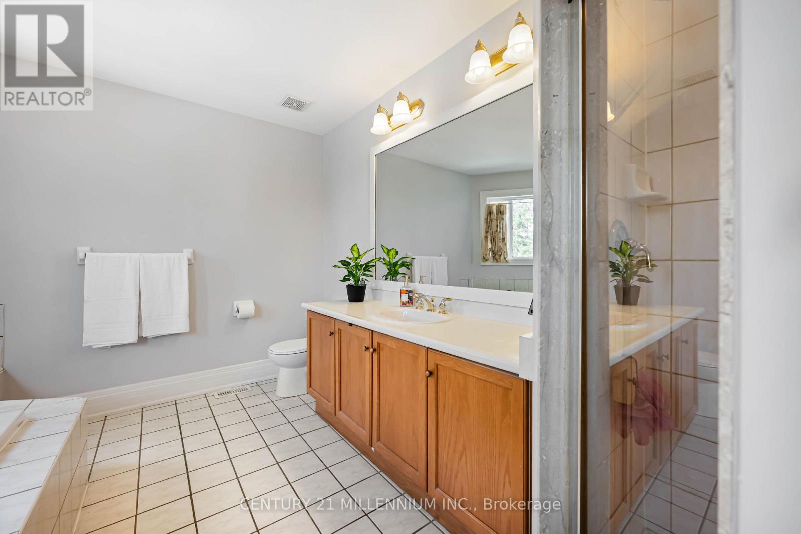 33 Fletchers Creek Boulevard, Brampton, Ontario  L6X 4S3 - Photo 21 - W13698584
