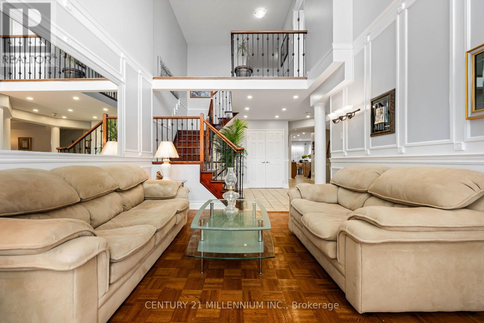 33 Fletchers Creek Boulevard, Brampton, Ontario  L6X 4S3 - Photo 6 - W13698584