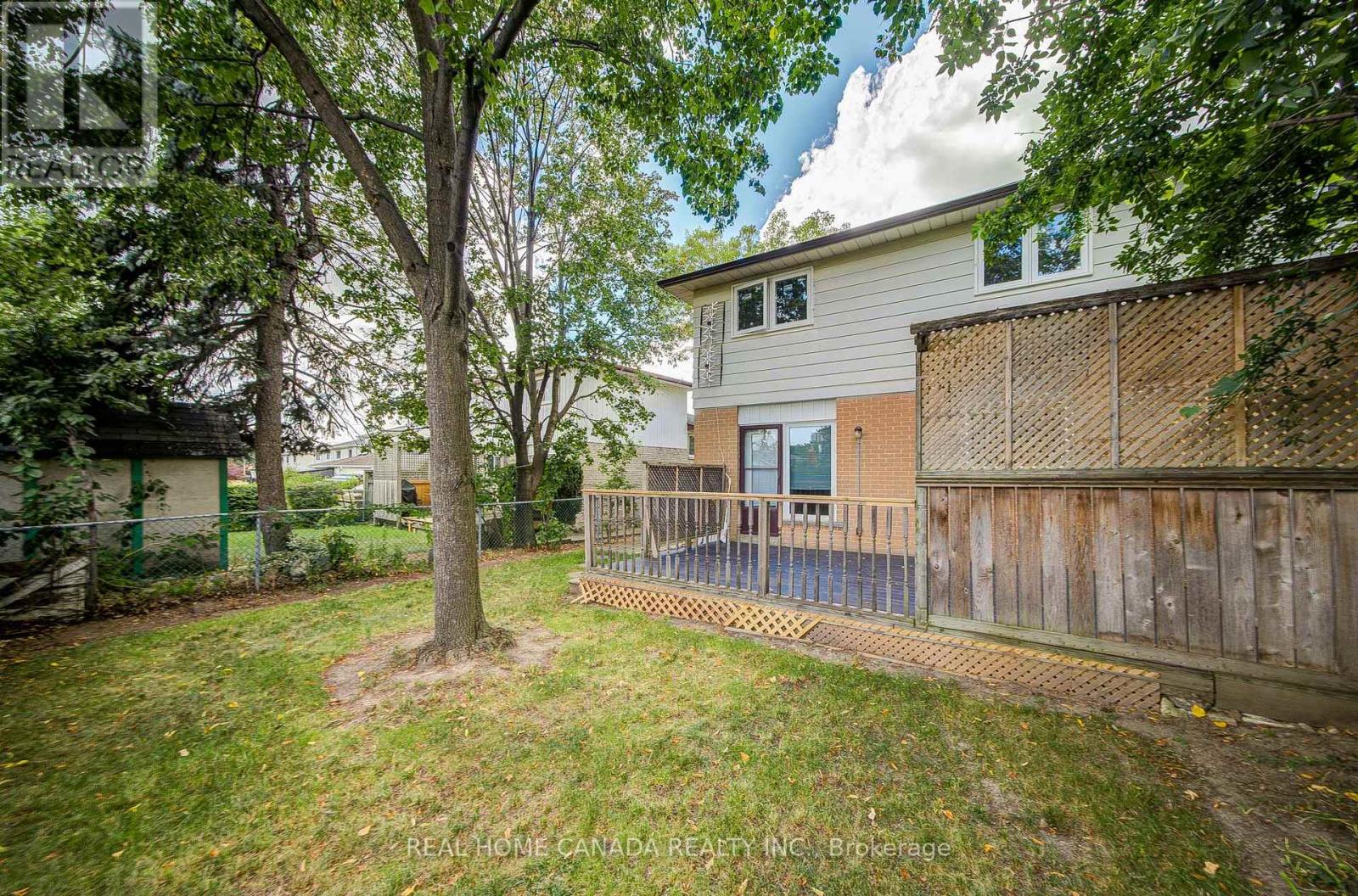 19 Hepworth Drive, Toronto, Ontario  M9R 3W1 - Photo 45 - W13698590