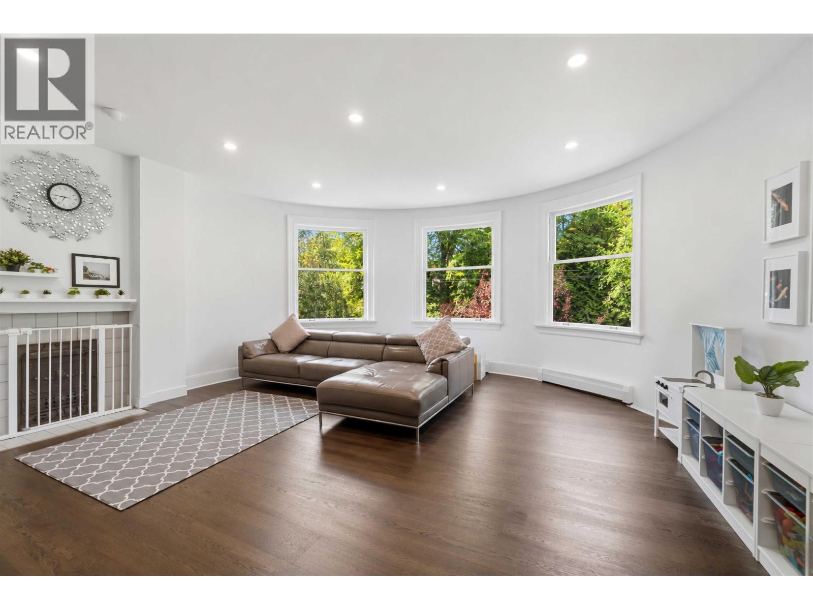 1188 Laurier Avenue, Vancouver, British Columbia  V6H 1Y5 - Photo 4 - R3157706