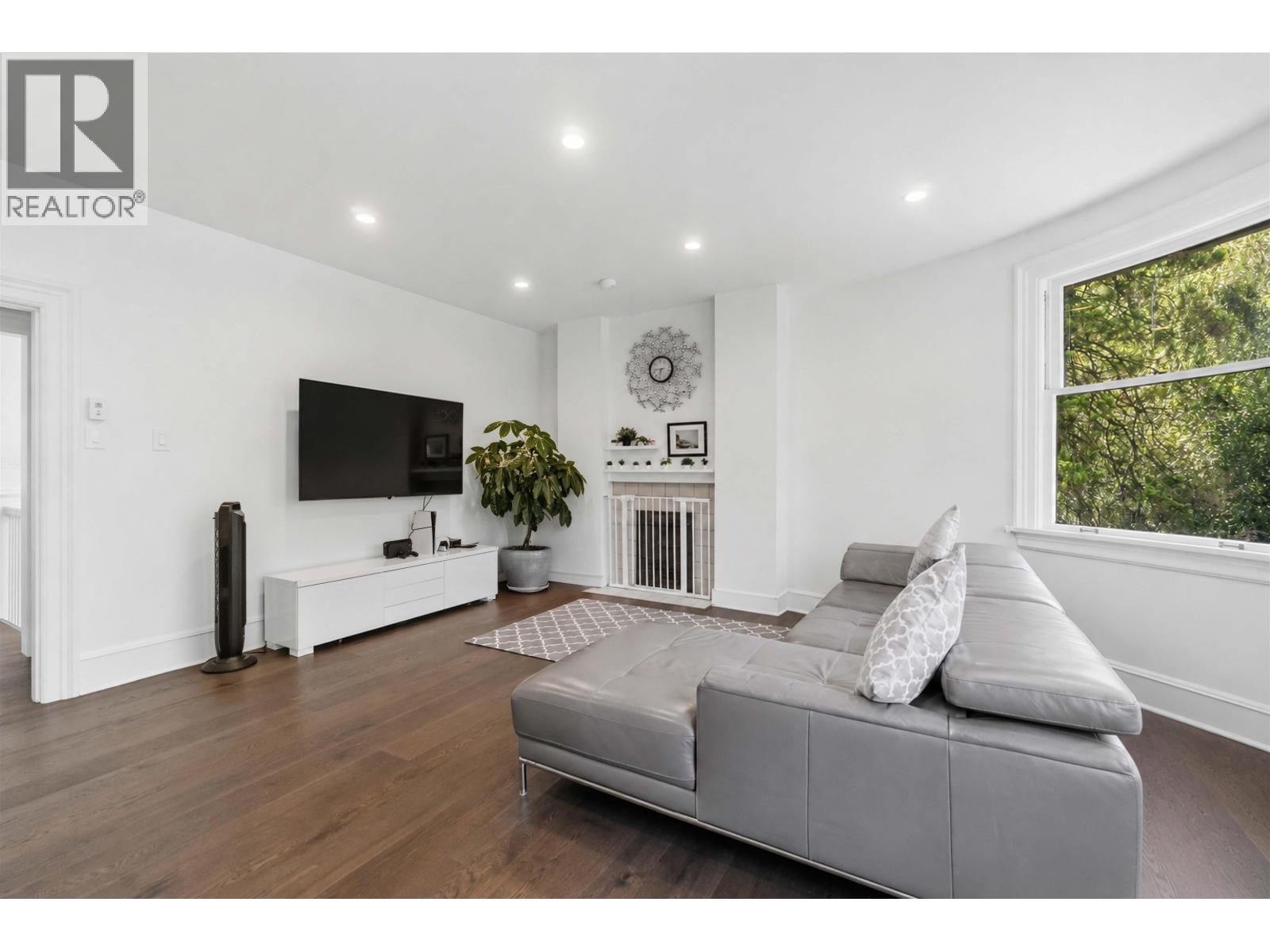 1188 Laurier Avenue, Vancouver, British Columbia  V6H 1Y5 - Photo 5 - R3157706