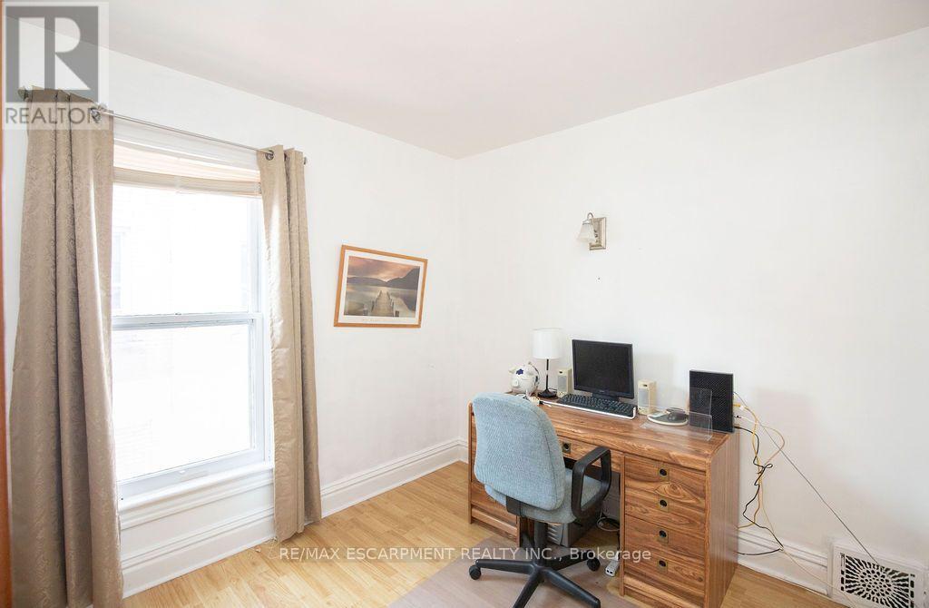 66 Sherman Avenue N, Hamilton, Ontario  L8L 6M2 - Photo 22 - X13698564