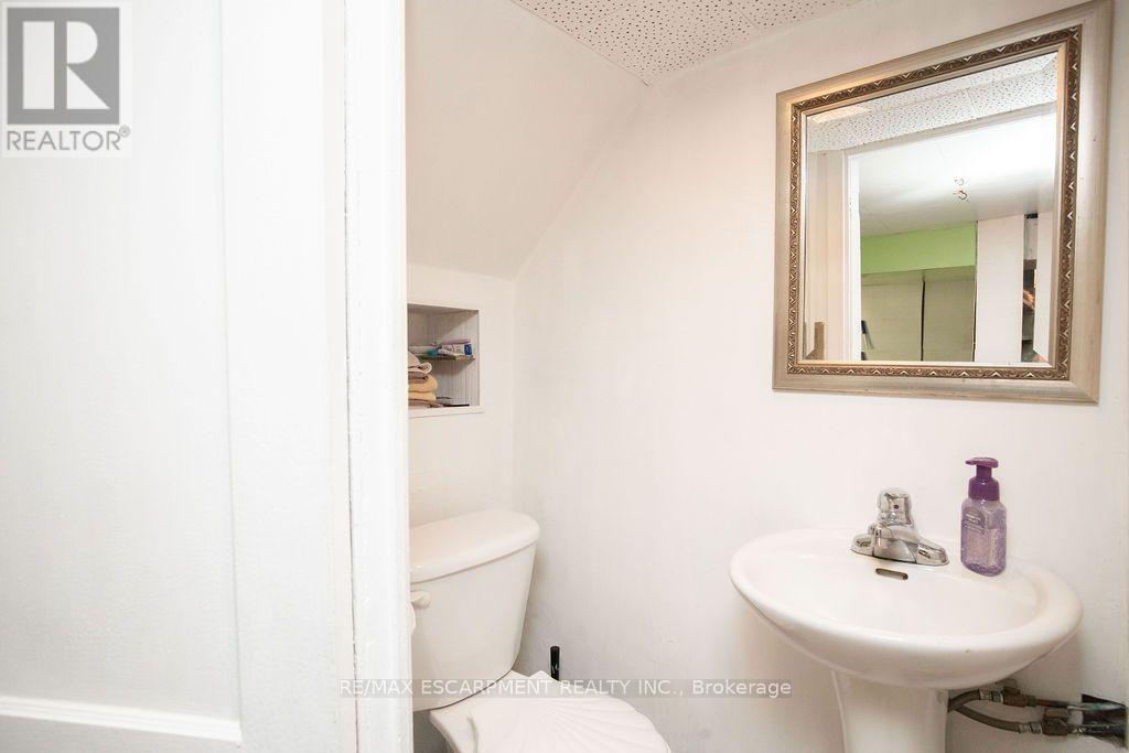 66 Sherman Avenue N, Hamilton, Ontario  L8L 6M2 - Photo 33 - X13698564