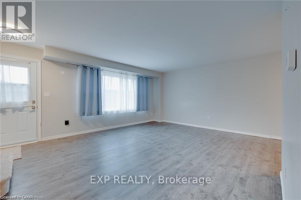 8 - 78 Bee Street, Woodstock, Ontario  N4S 3Z3 - Photo 10 - X13698566