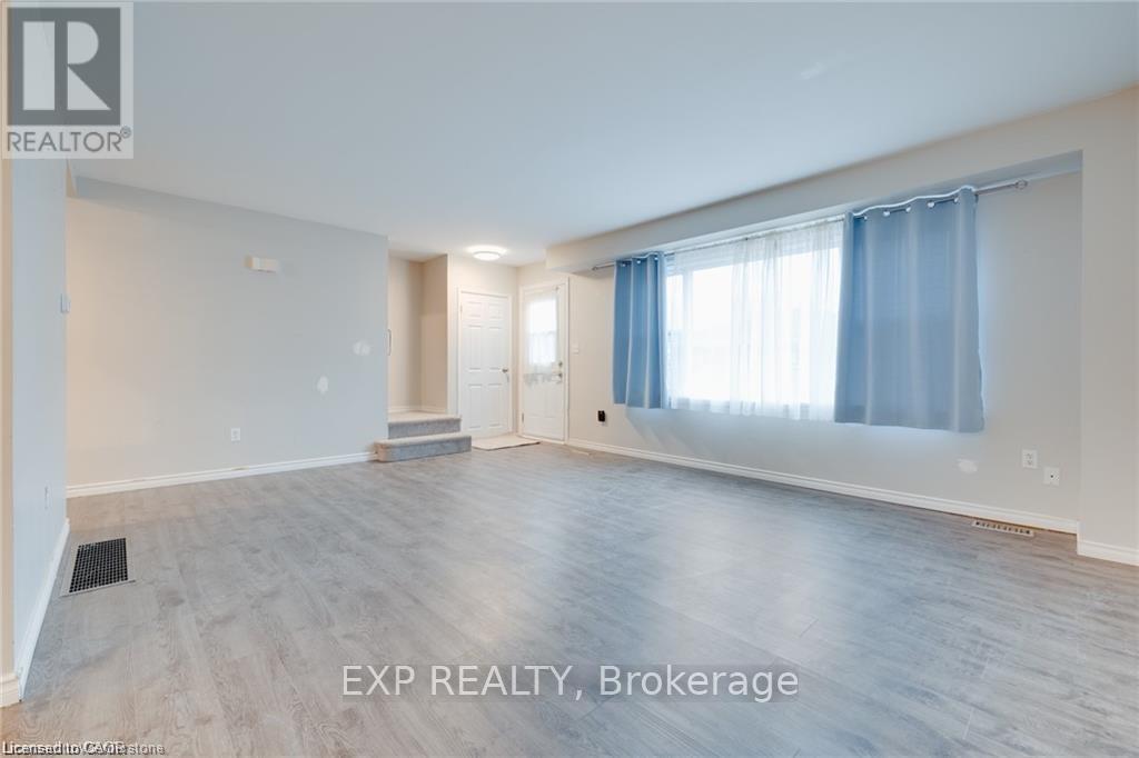 8 - 78 Bee Street, Woodstock, Ontario  N4S 3Z3 - Photo 3 - X13698566