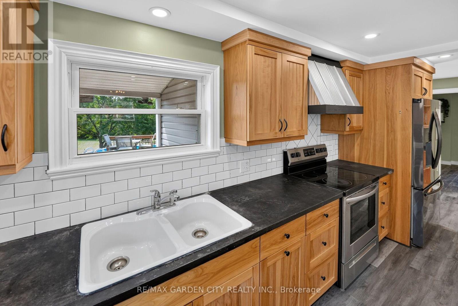 843 Lyons Creek Road, Welland, Ontario  L3B 5N4 - Photo 10 - X13698574