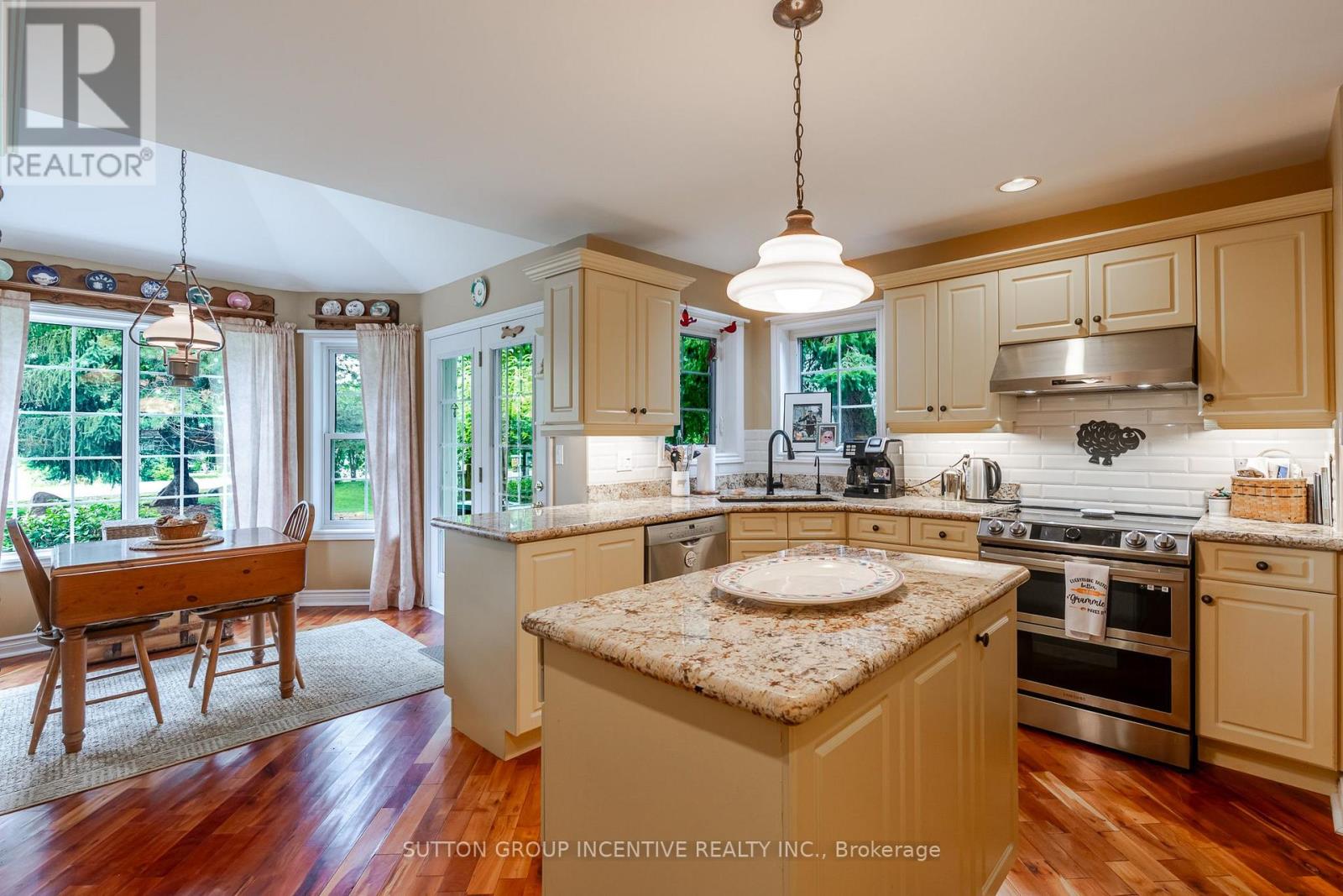 1326 Gilford Road, Innisfil, Ontario L0L 1R0 - Photo 15 - N13698412