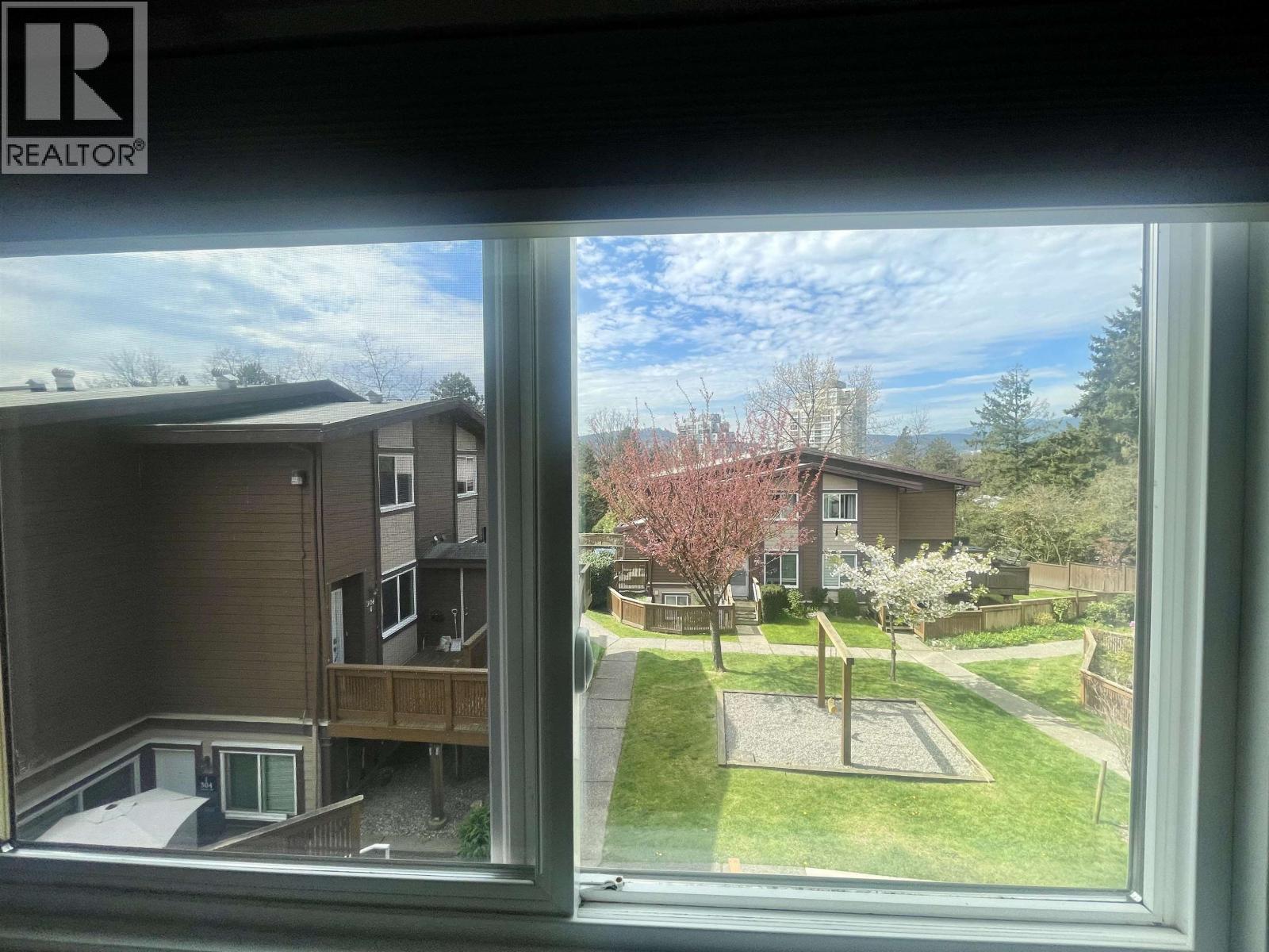 4 306 Highland Way, Port Moody, British Columbia  V3H 3V7 - Photo 14 - R3157601