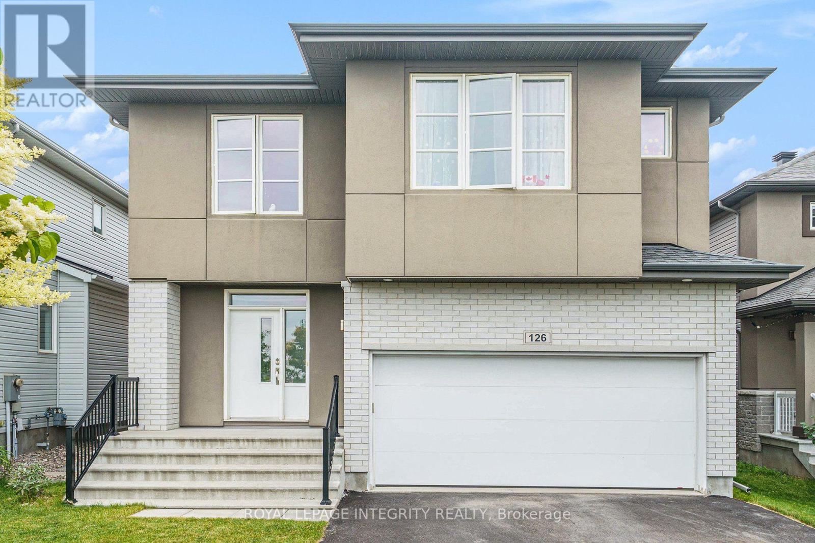 126 GRONINGEN STREET, Ottawa, Ontario