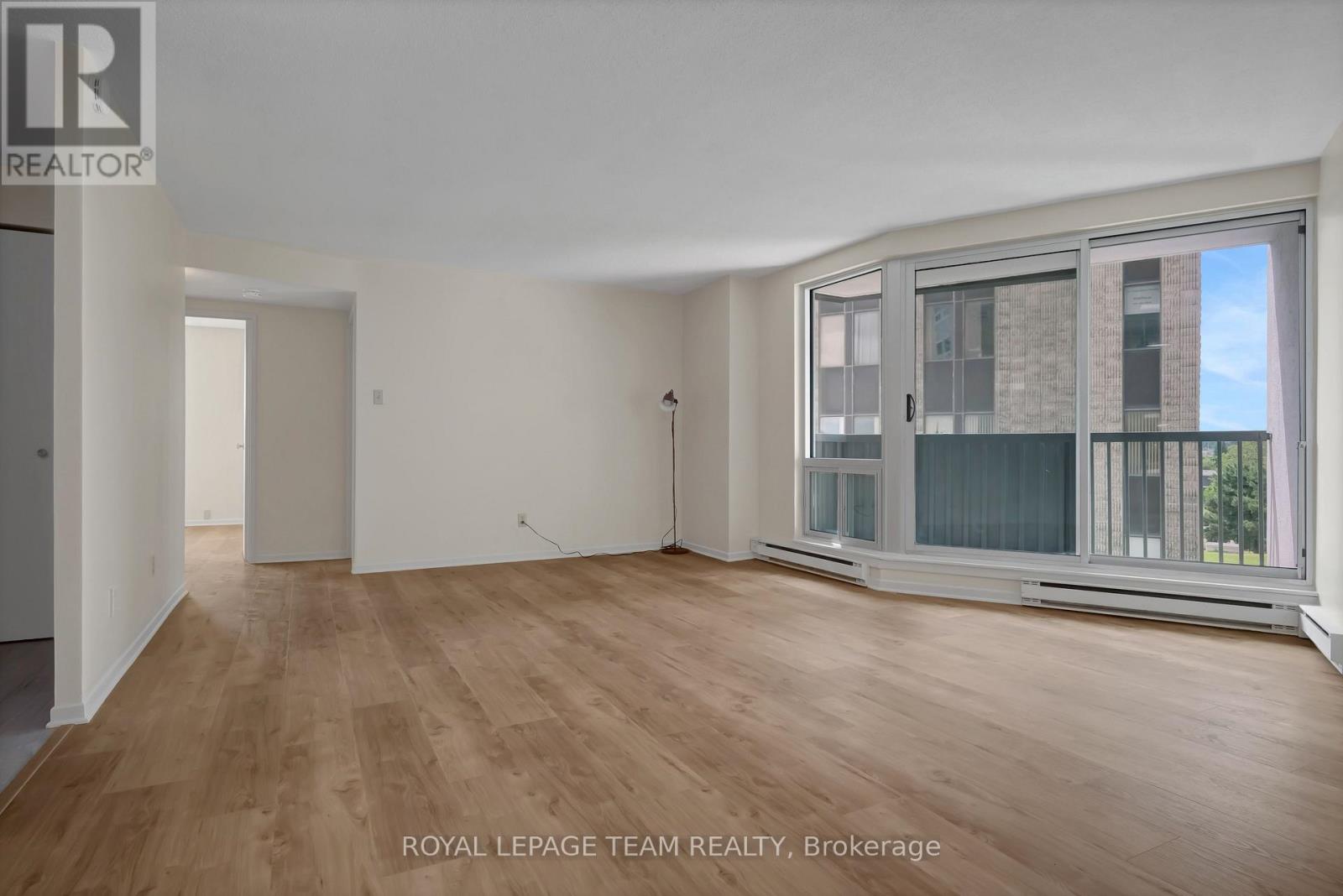402 - 1380 Prince Of Wales Drive, Ottawa, Ontario  K2C 3N5 - Photo 9 - X13698628