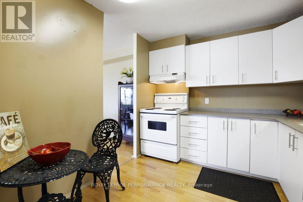 1801 - 71 Somerset Street W, Ottawa, Ontario  K2P 2G2 - Photo 23 - X13698644