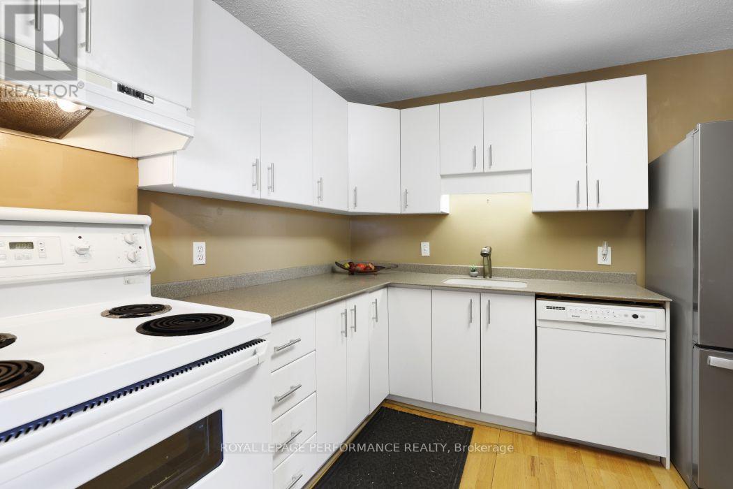 1801 - 71 Somerset Street W, Ottawa, Ontario  K2P 2G2 - Photo 24 - X13698644